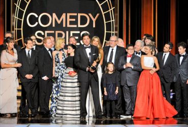 Emmys: 'Modern Family' Wins Outstanding Comedy Series