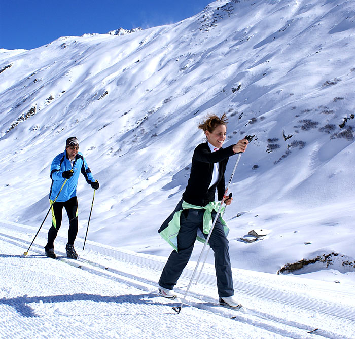 How to Know if Cross-Country Skiing is For You