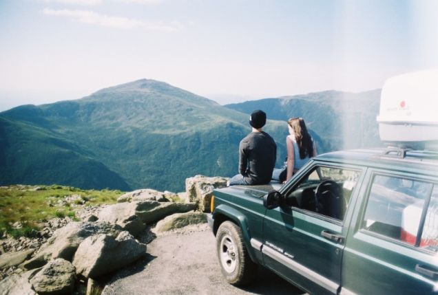 How to Take an Affordable and Fun Road Trip This Summer