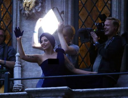 Lady Gaga sheds quirky image for jazz album with Tony Bennett