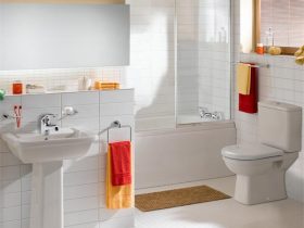 Tips For Inexpensive Bathroom Maintenance