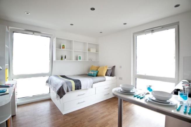 Affordable Student Accommodation In London: Have You Considered A House Share?