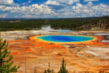 The Captivating Beauty Of Yellowstone National Park