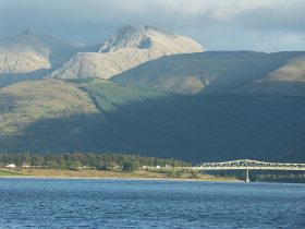 A Traveler’s Guide To 7 Of The Most Adventurous Places To See Nature In Action!