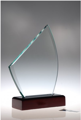 gleaming-glass-and-crystal-awards