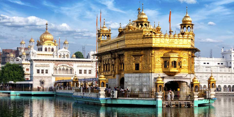 Some Spiritual Temples To Visit In India