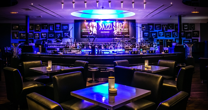 Why Abu Dhabi Bars Should Beef Up Their Online Presence