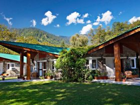 Resorts in Jim Corbett