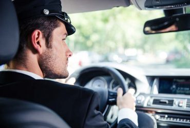 What Are The Etiquettes Of Using A Limo Service